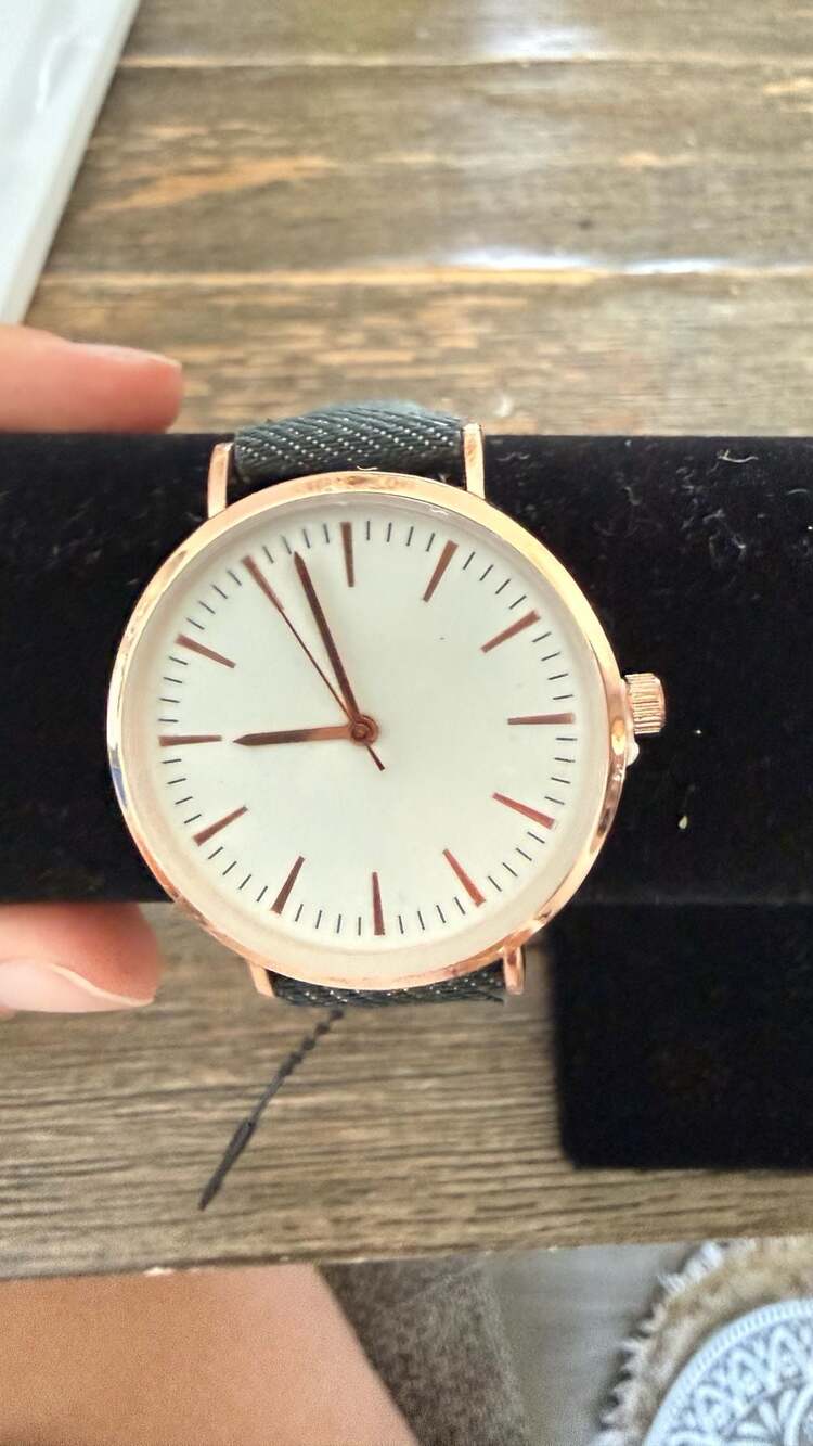 Lulus Minimalist Rose Gold Analog Quartz Watch with Denim Strap
